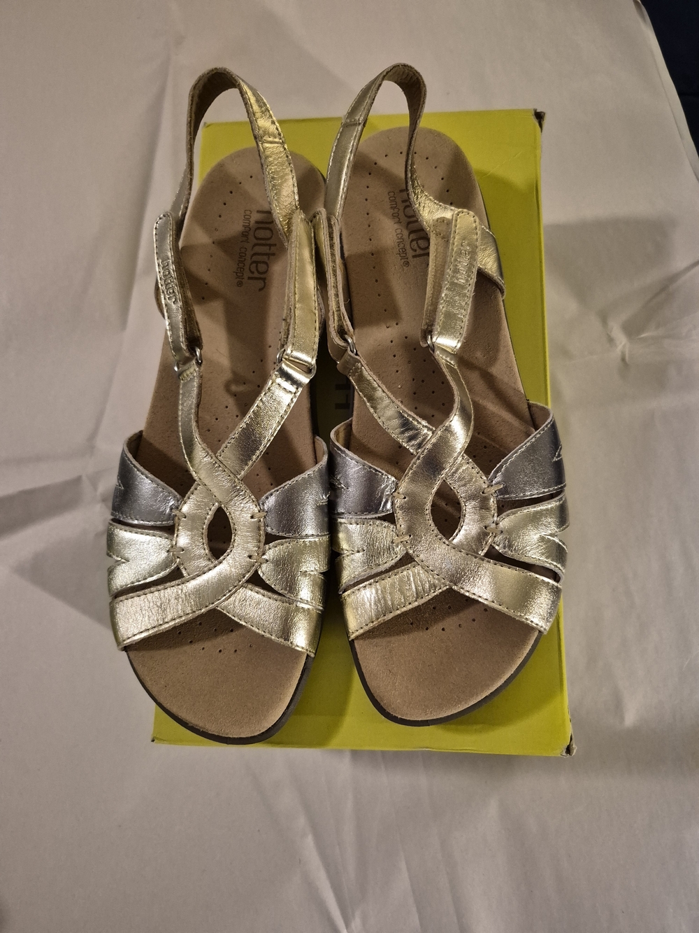 NWT- Hotter Comfort Gold Metallic Slingback Sandals, 9.5